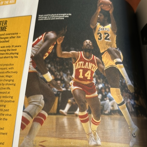 NBA Legends Magazine - Picture 7 of 7